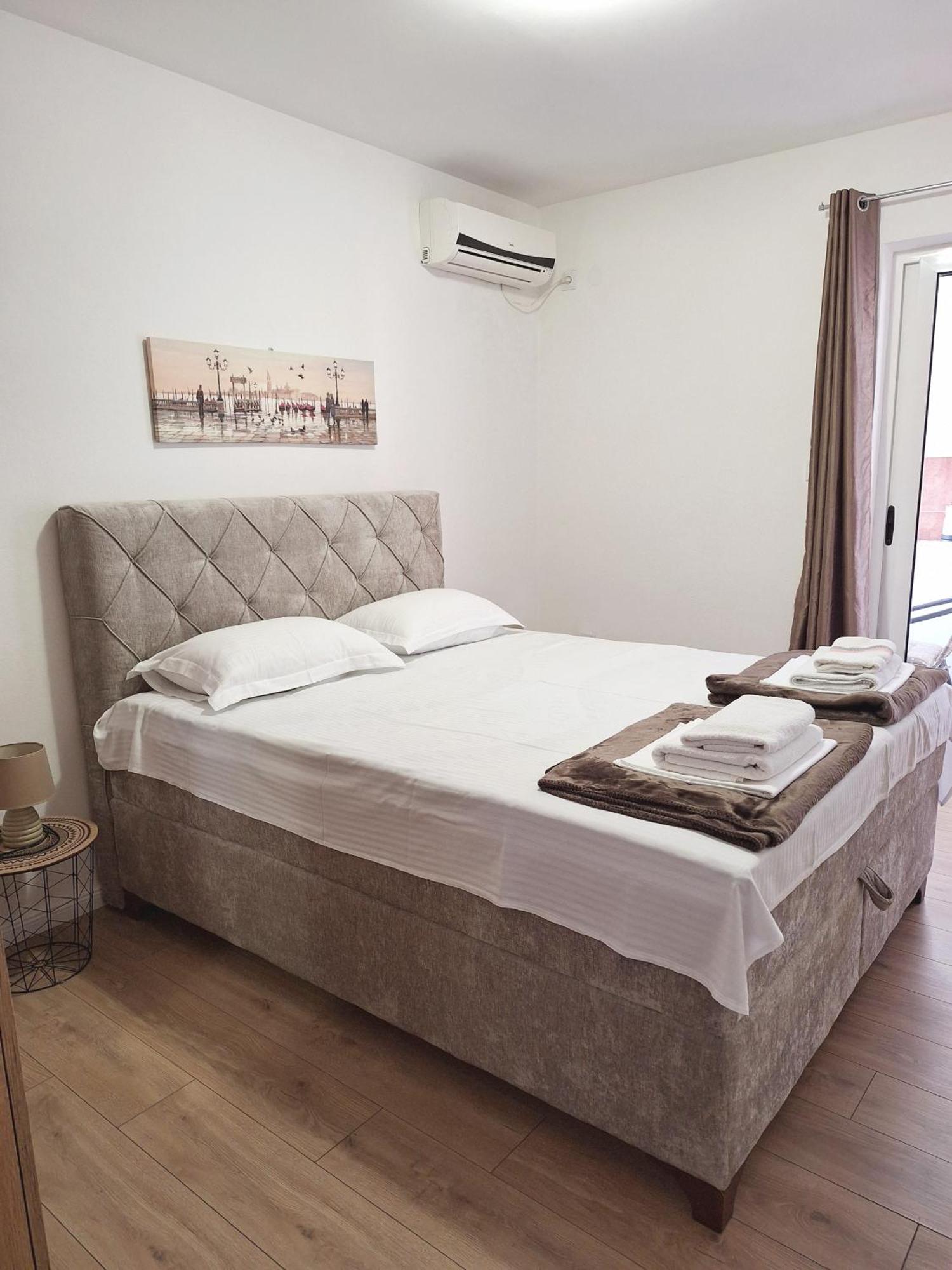 Apartmani Hortenzija Будва Экстерьер фото